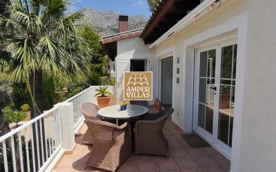 An exclusive property, offering privacy and surrounded by nature